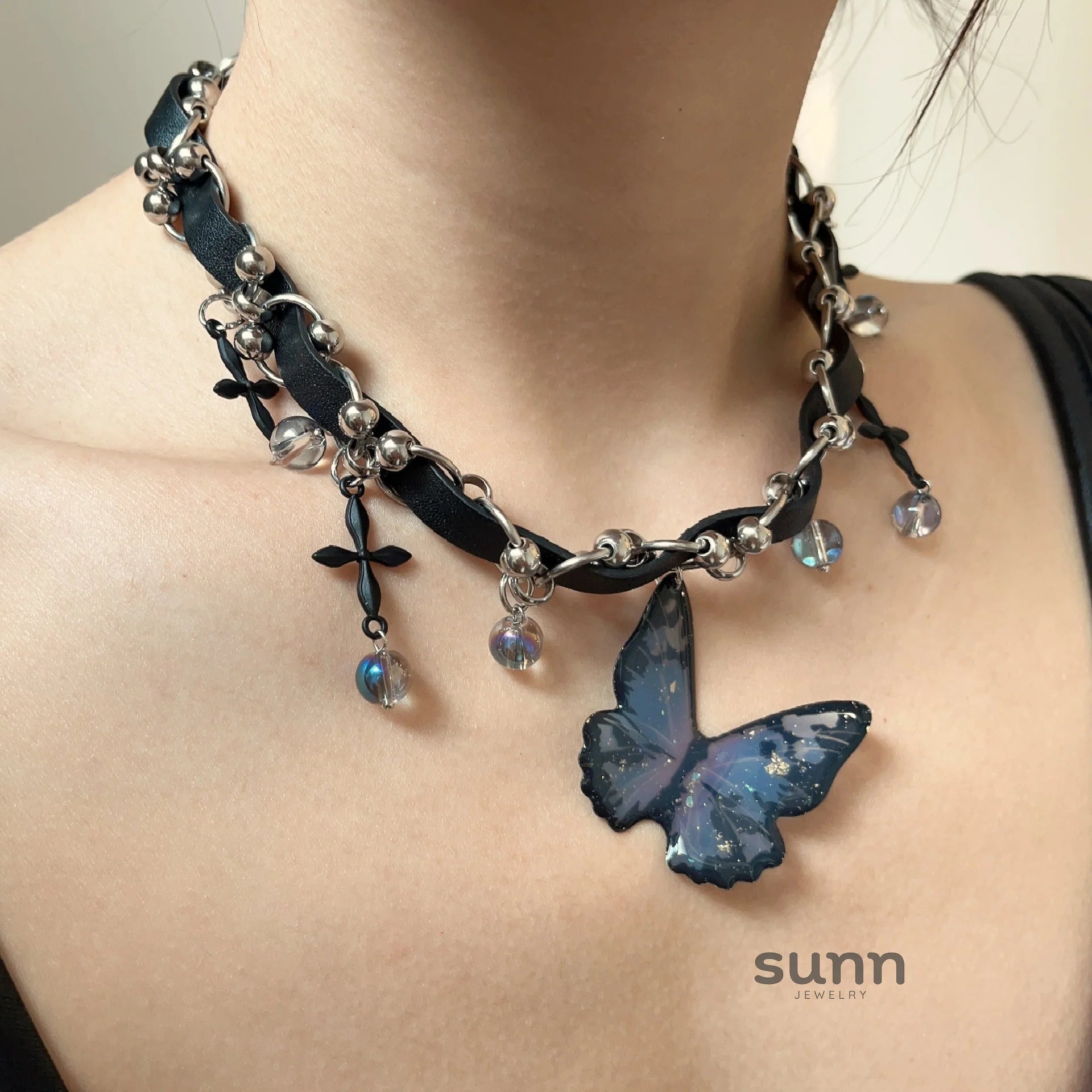 Bennett Gradient Butterfly Choker