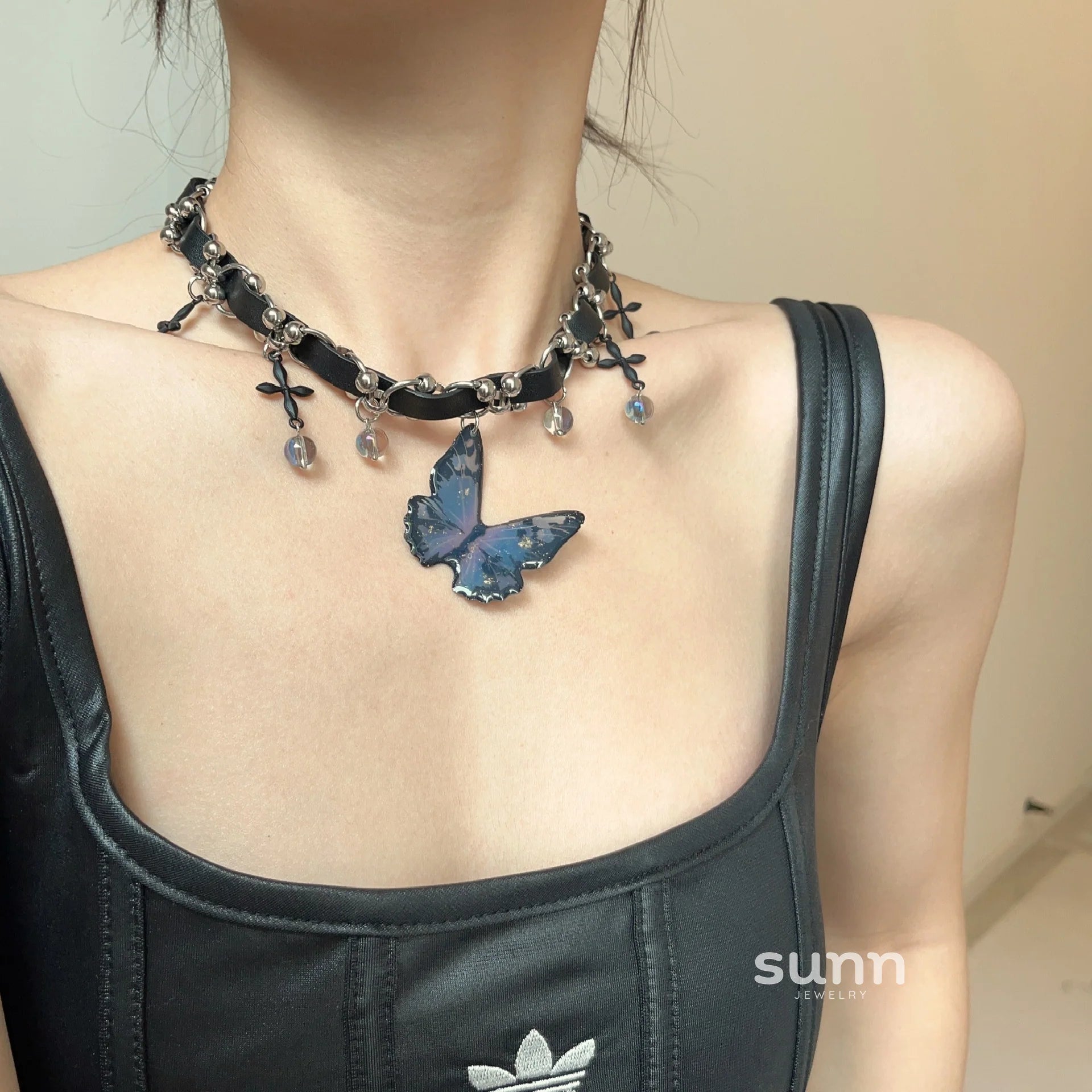 Bennett Gradient Butterfly Choker
