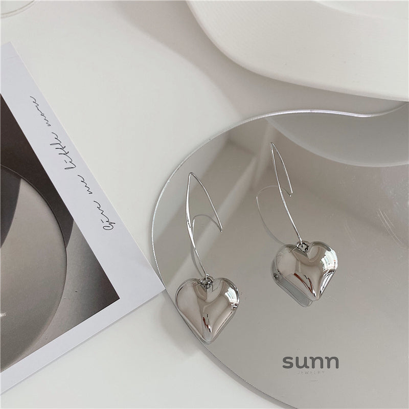 Bennett Molten Heart Earrings [ABPF9LKF]