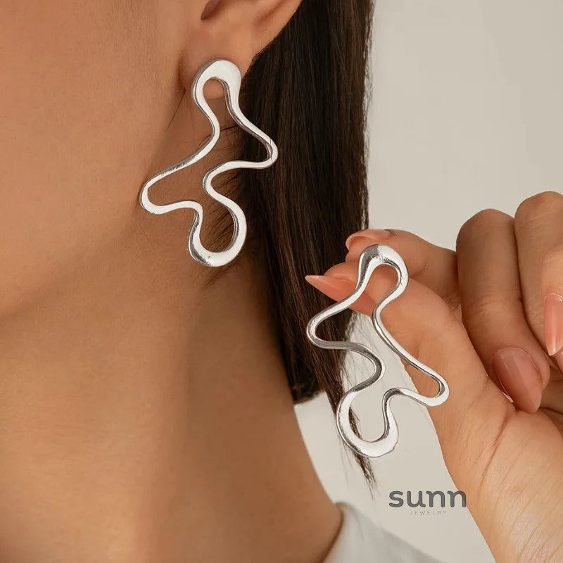 Berkeley Geometric Sculptural Hoops [EWJDIYFM]