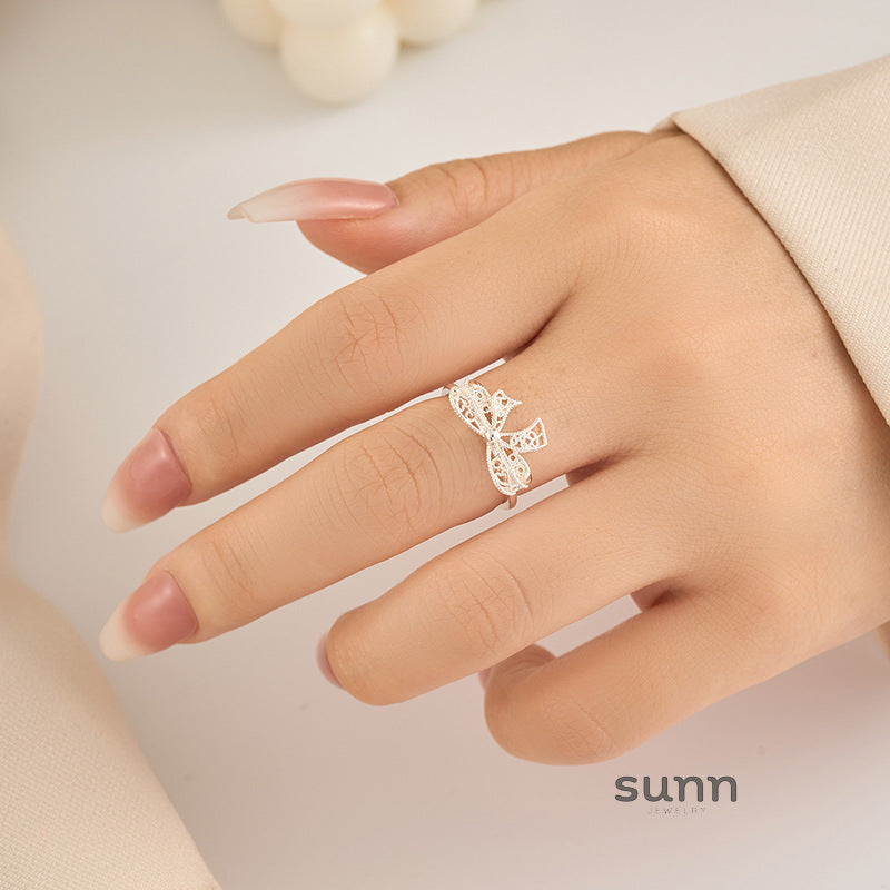 Berkleigh Dainty Bow Ring [JSQLXEAX]