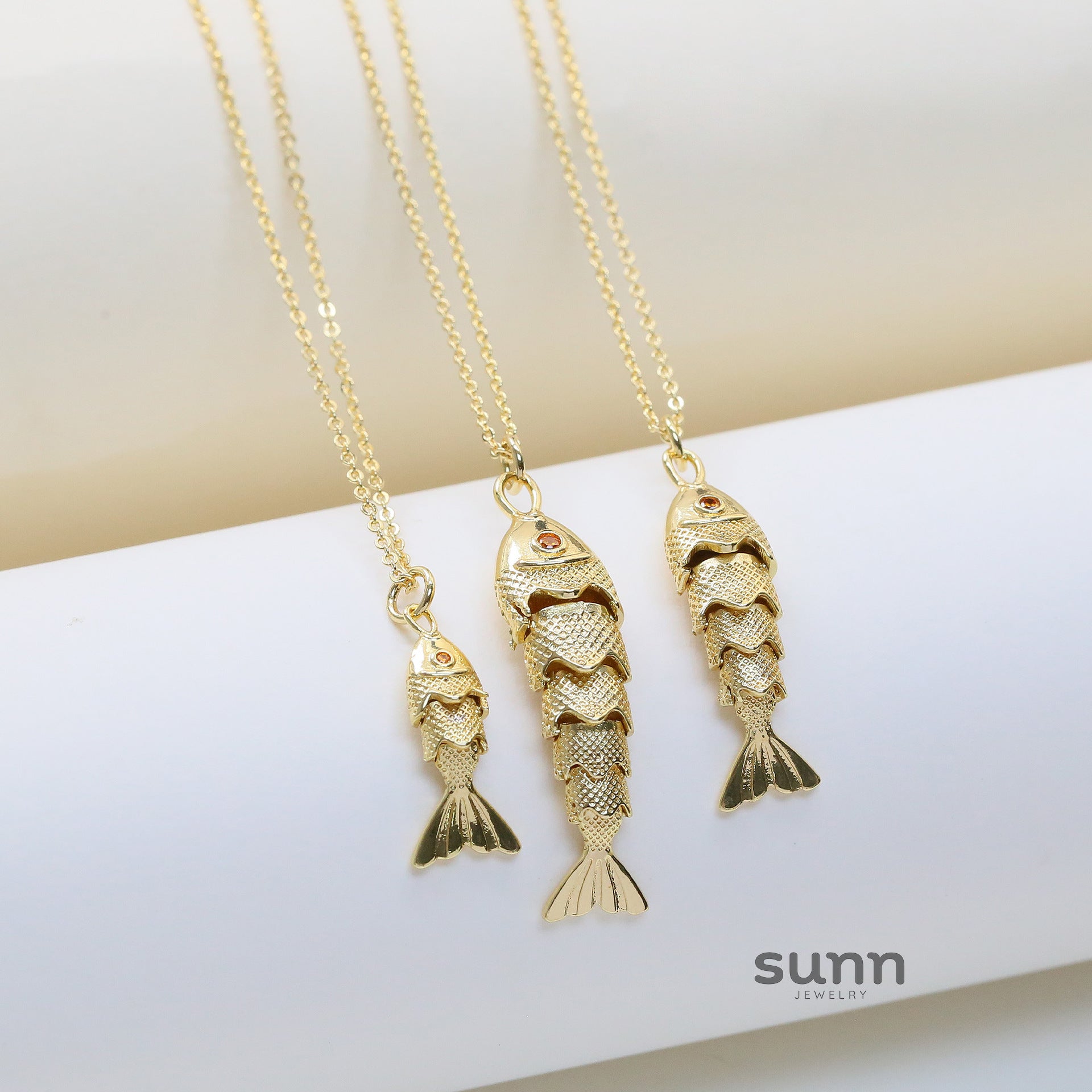 Betania Zircon Fish Necklace [NRKRIJVM]