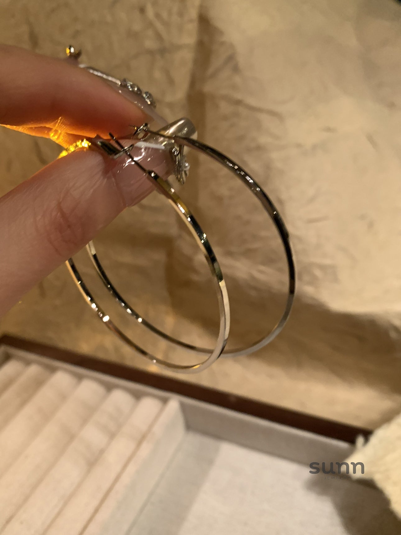 Bethanie Modern Hoop Earrings [RWDQU7VV]