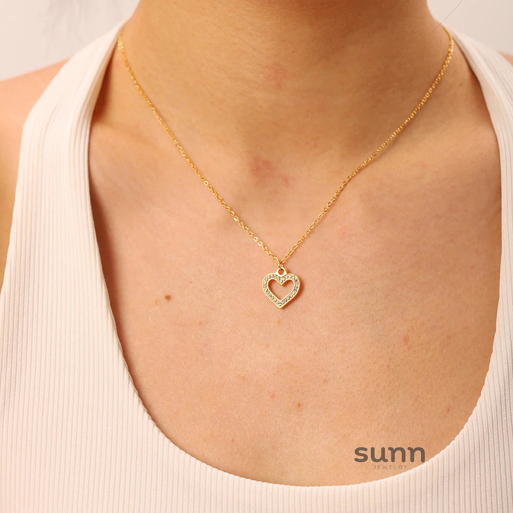 Beverly Zircon Heart Pendant Necklace