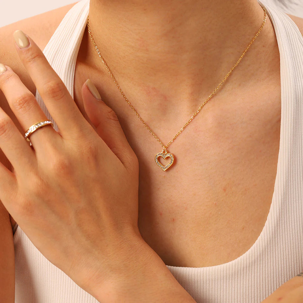 Beverly Zircon Heart Pendant Necklace