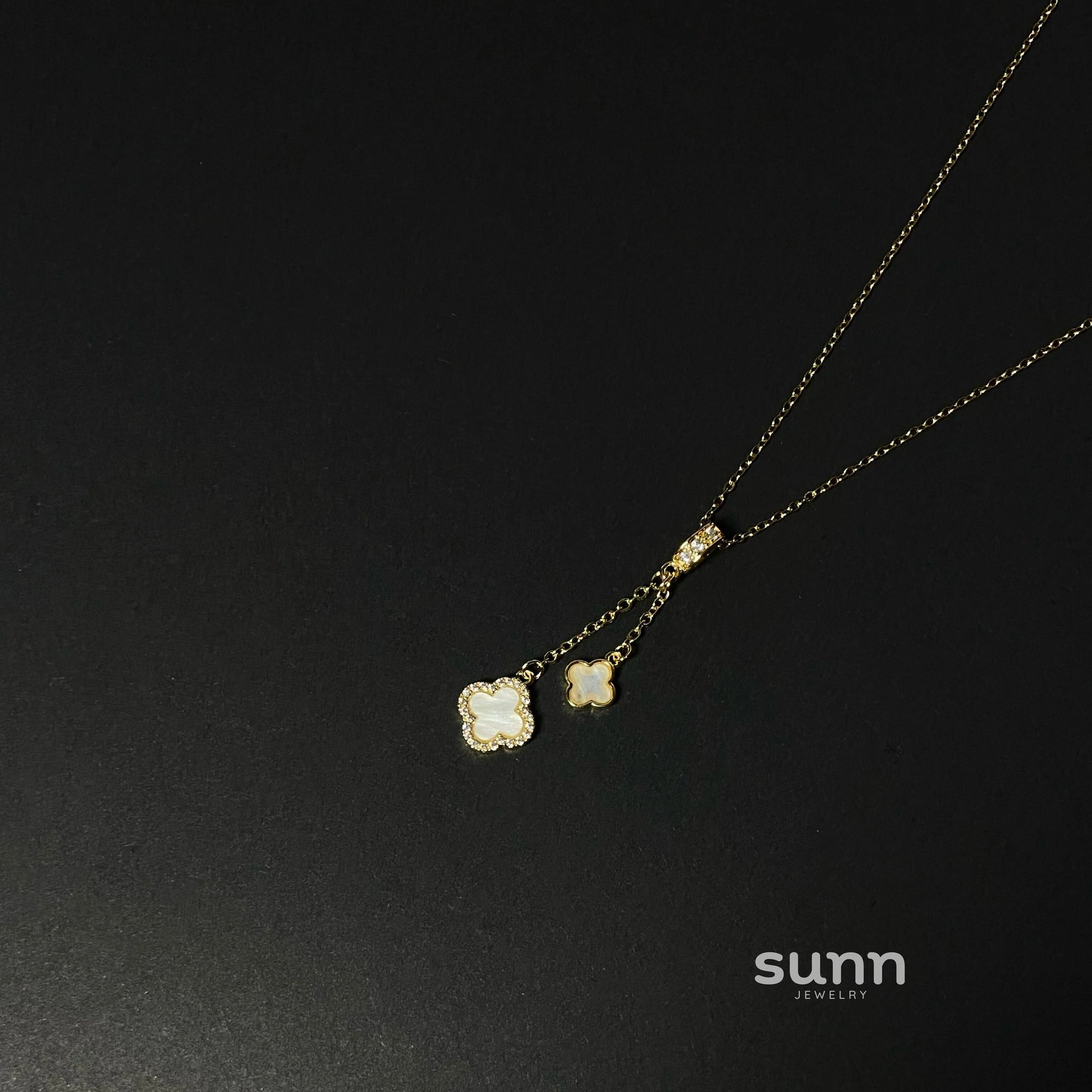Birdie Mother-of-Pearl Clover Necklace