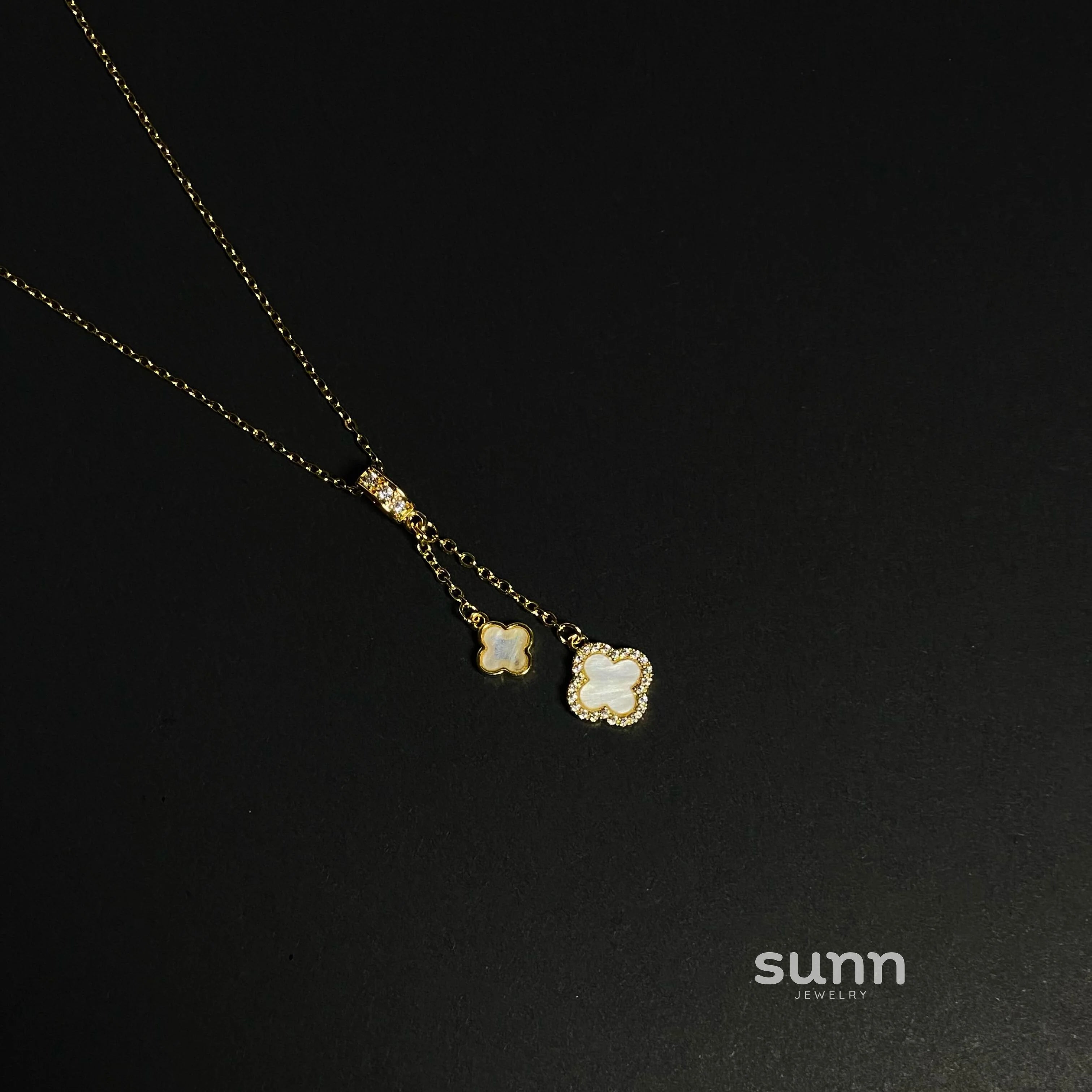 Birdie Mother-of-Pearl Clover Necklace