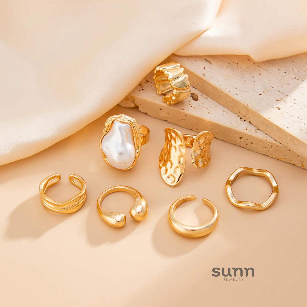Blayklee Pearl Wave Ring Set