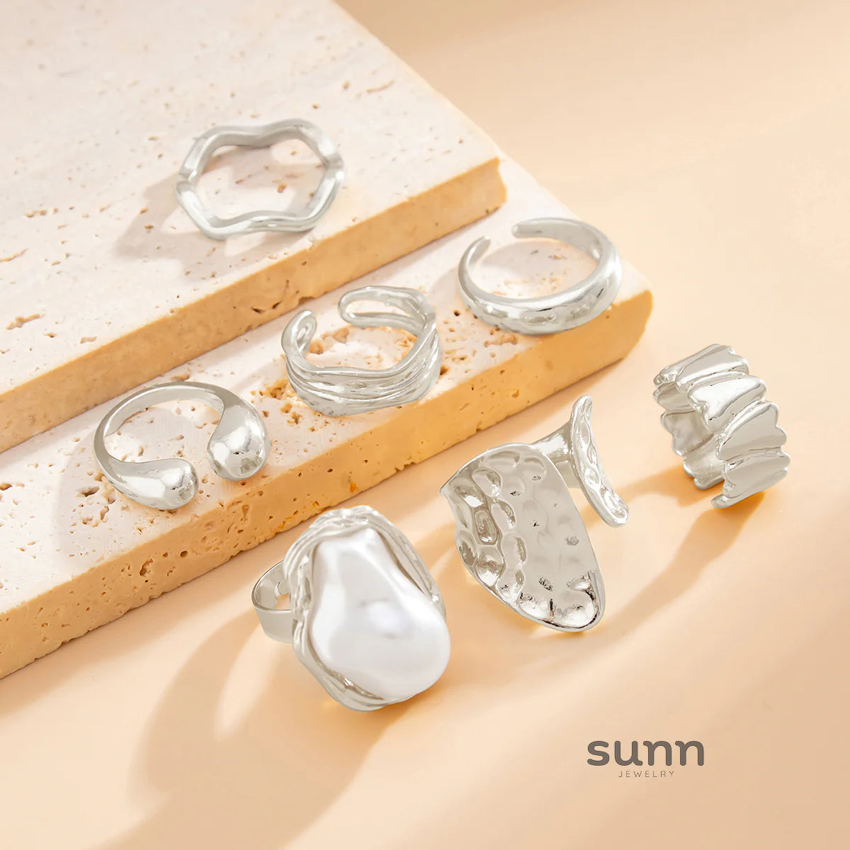 Blayklee Pearl Wave Ring Set