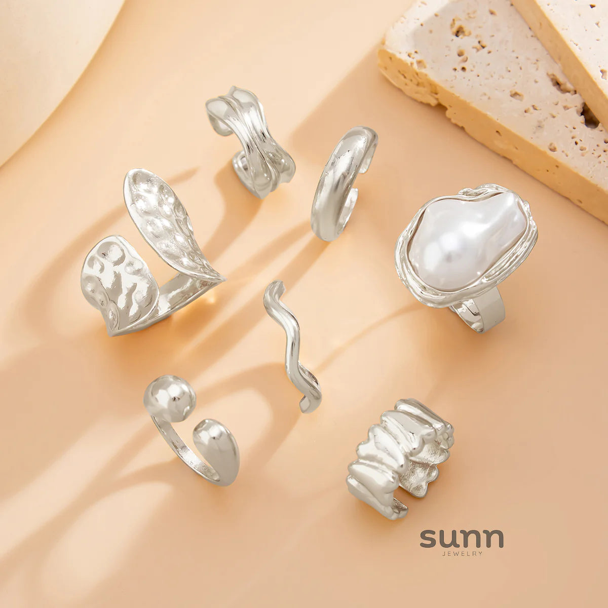Blayklee Pearl Wave Ring Set