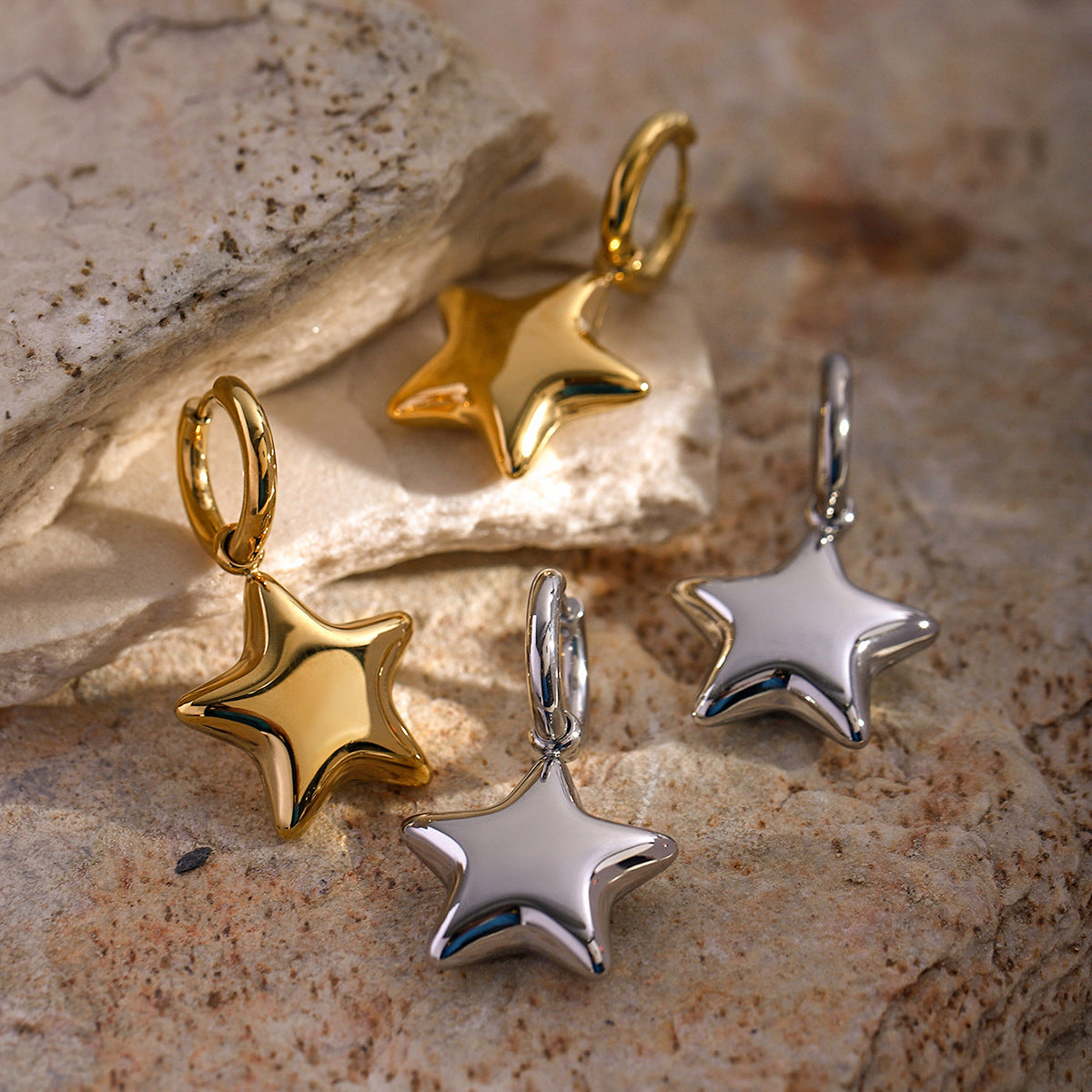 Blessin Gold Star Stud Earrings [QV6NFFKG]