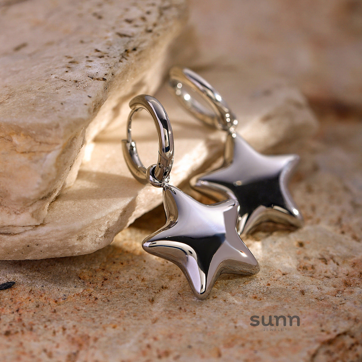 Blessin Gold Star Stud Earrings [46UNJ9PU]
