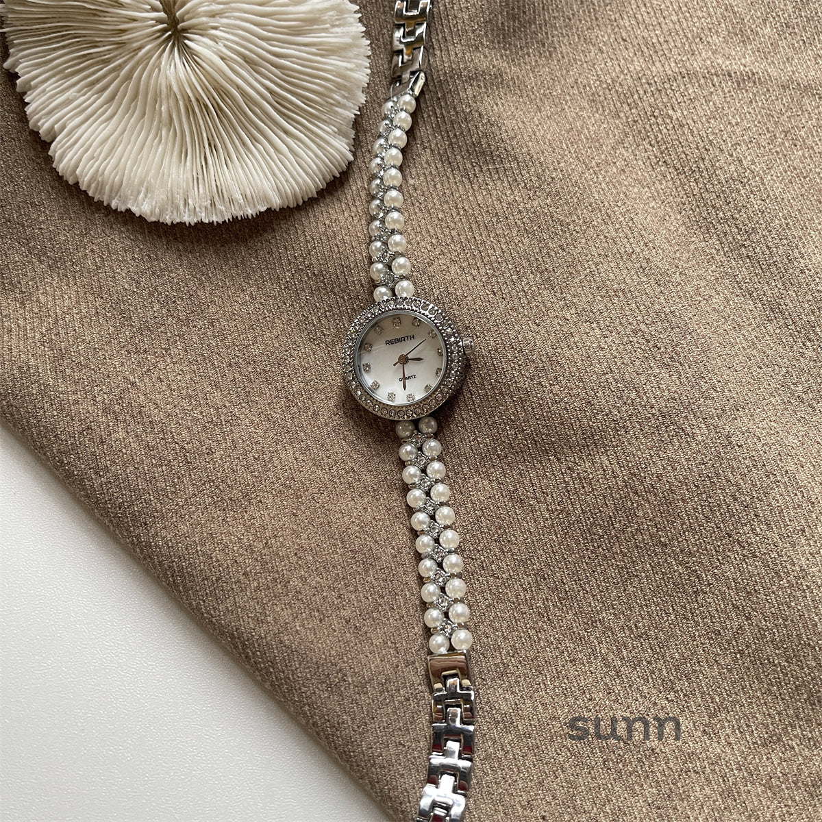 Bonnie Pearl Bracelet Watch [41T8BQQO]