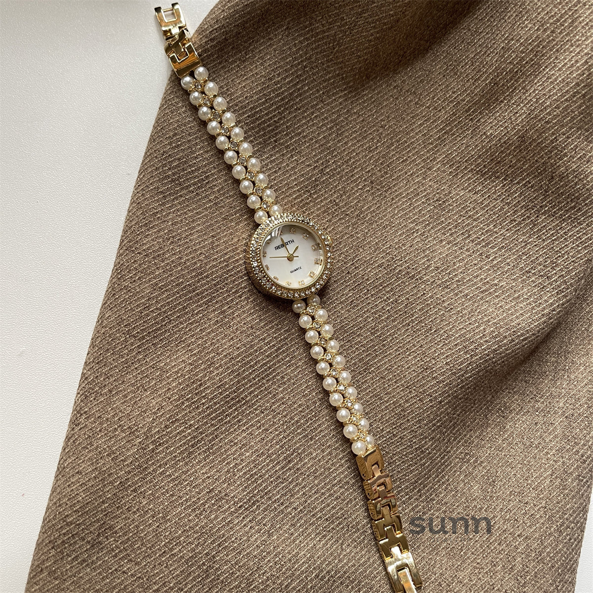 Bonnie Pearl Bracelet Watch [1N8CKNB5]