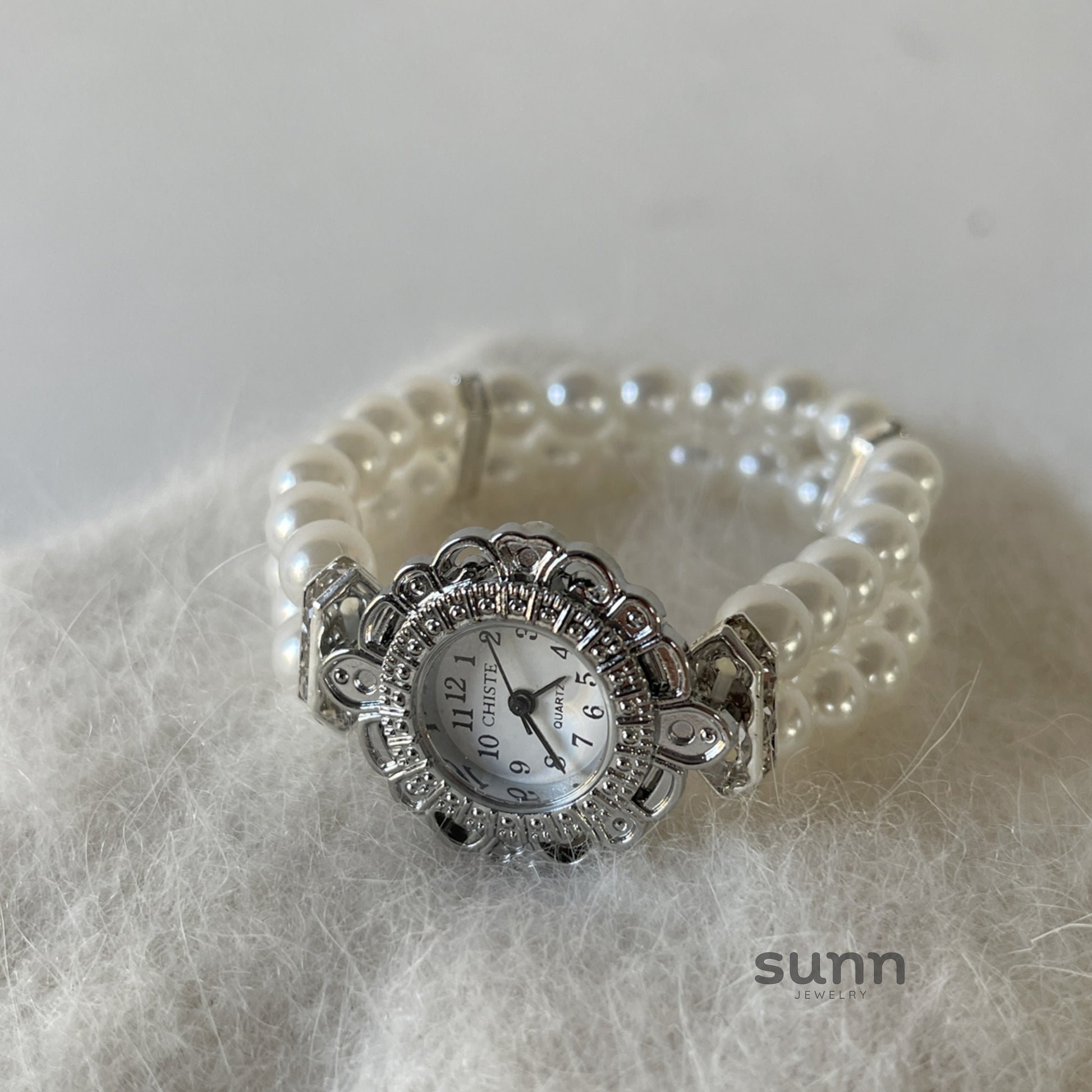 Bowie Crystal Blossom Watch [HSE8SQUQ]