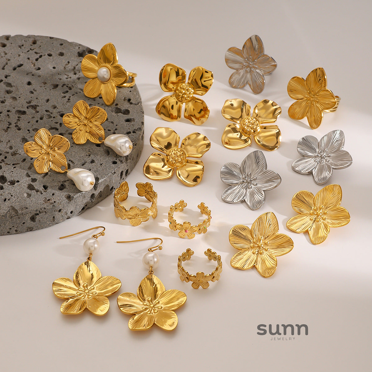 Bradlee Floral Pearl Earrings [LUIBBAHC]