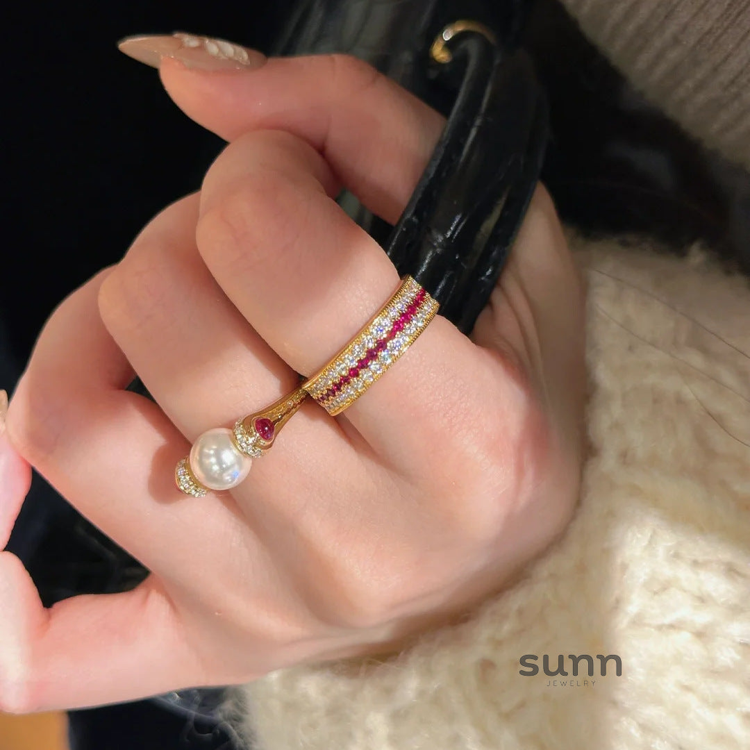 Bradleigh Ruby Halo Ring [3I3RPKKH]
