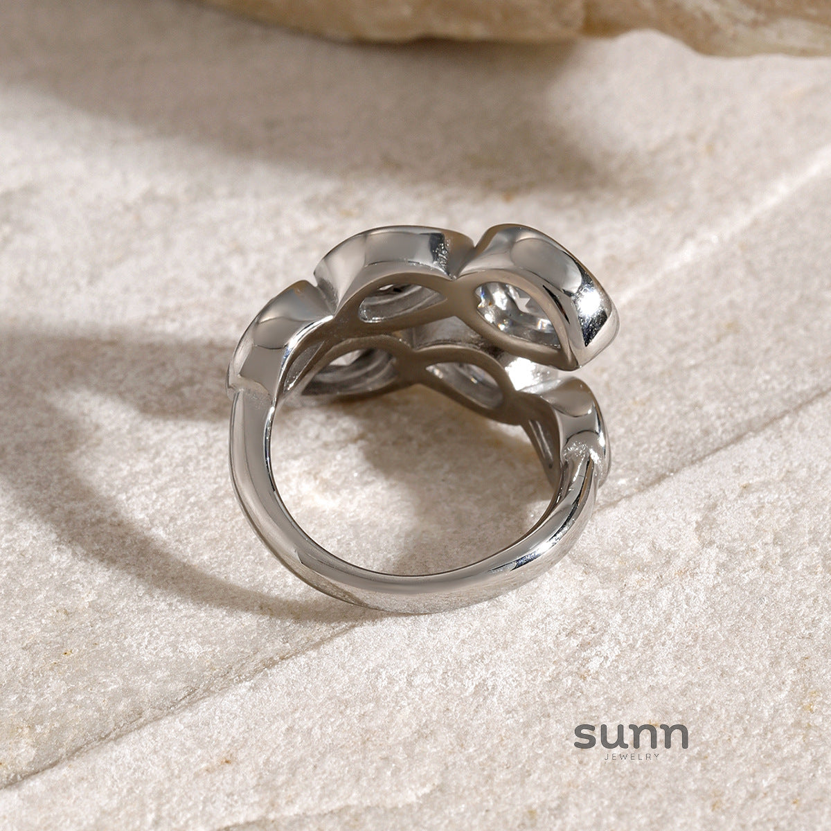 Brady Irregular Zircon Open Ring [12G7POXF]