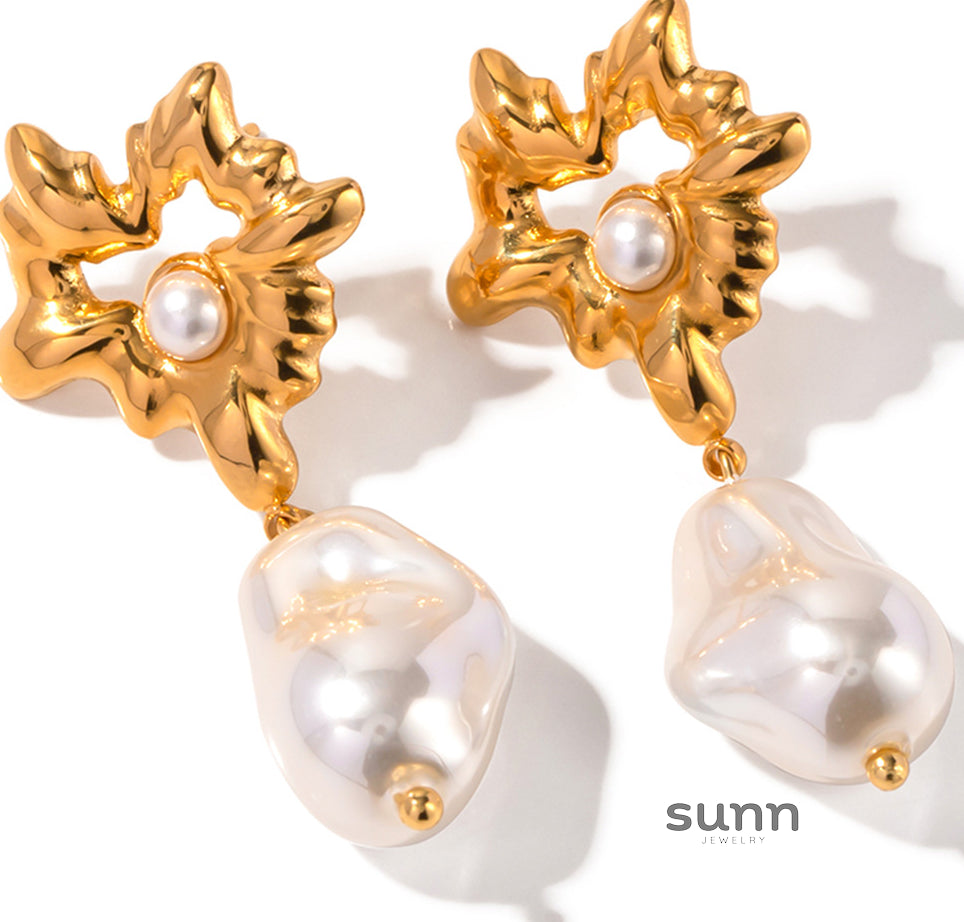 Brailey Evil Eye Floral Earrings [AEYFRCWW]