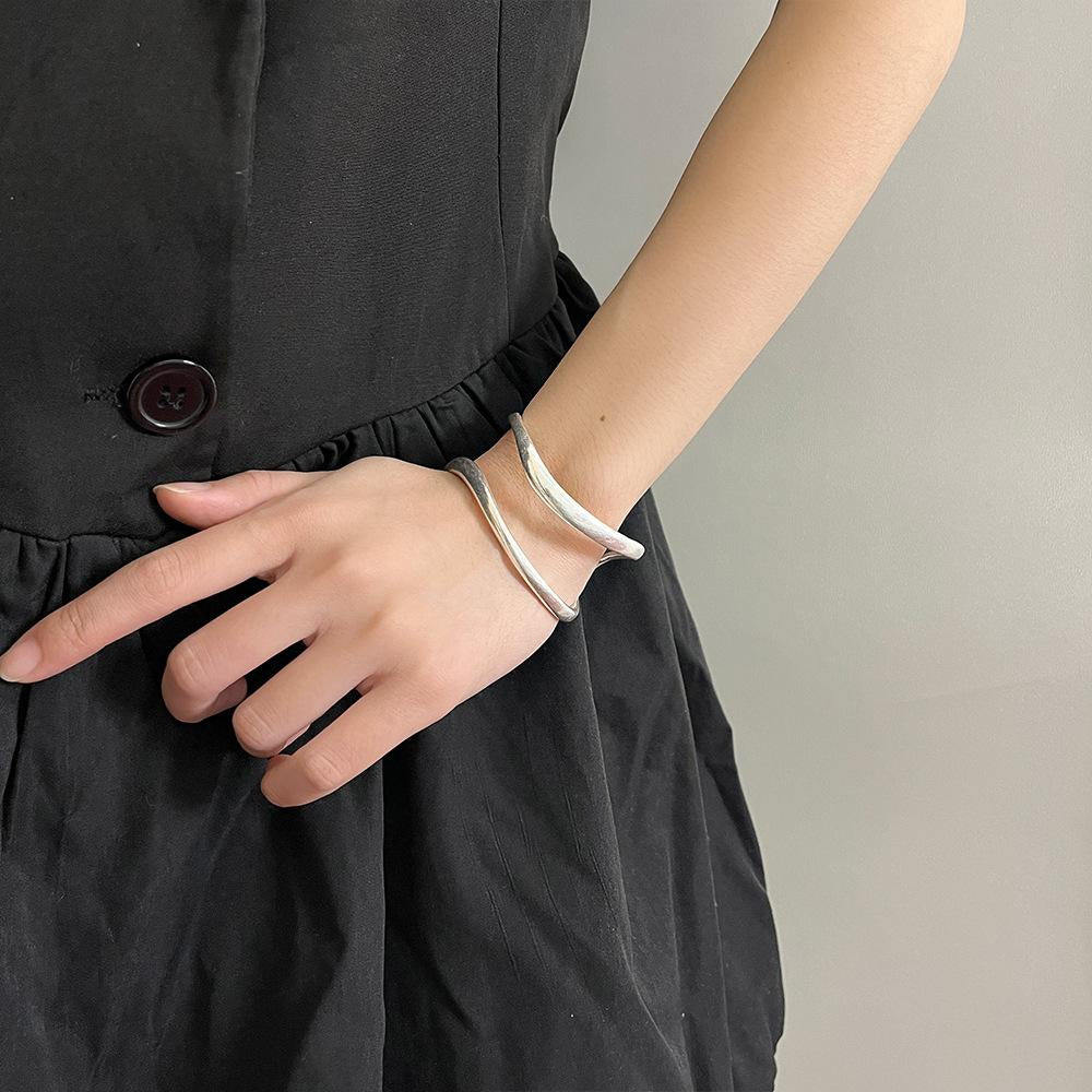 Brandy Corrugated Open Cuff [2OVQ5307]