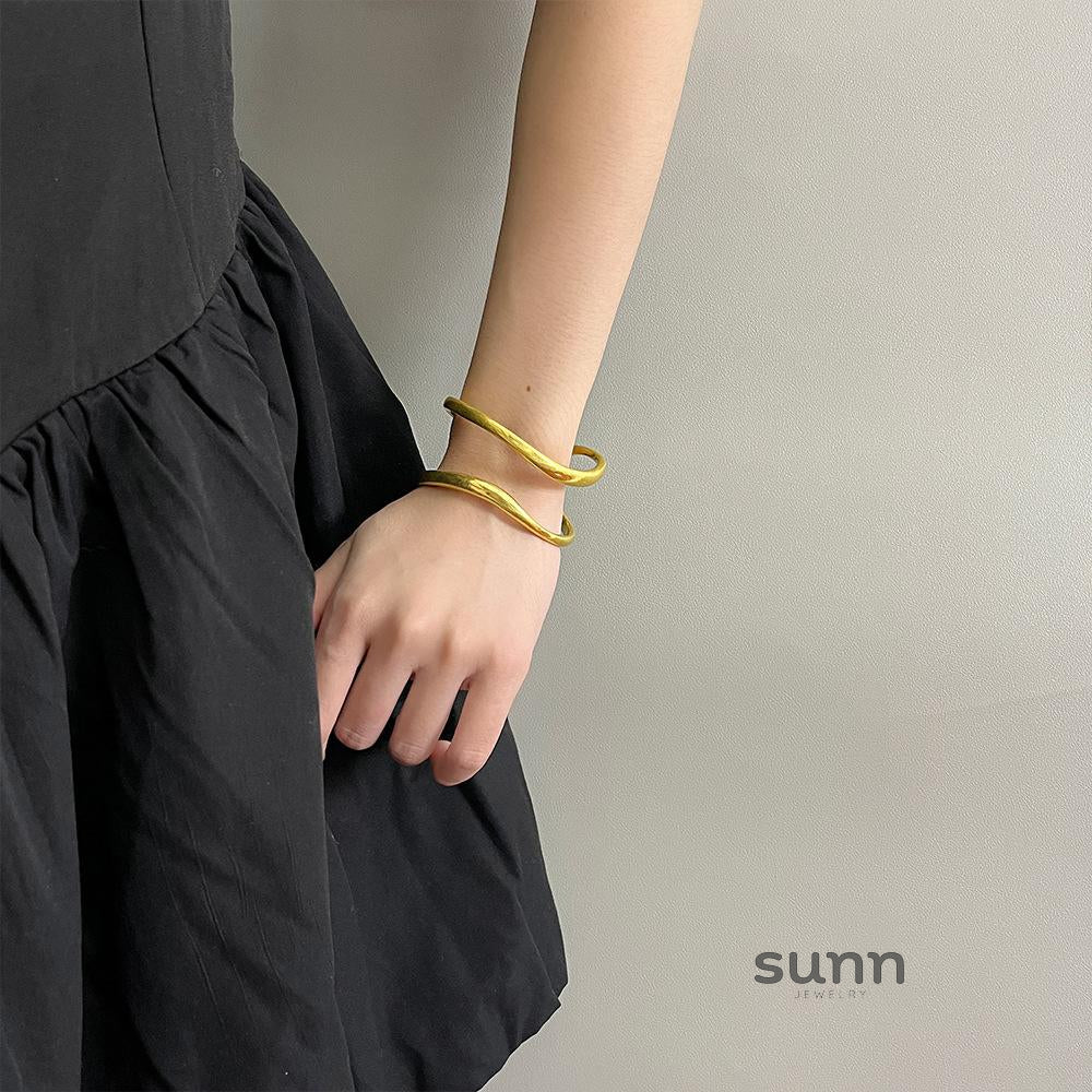 Brandy Corrugated Open Cuff [C4DZJA7O]
