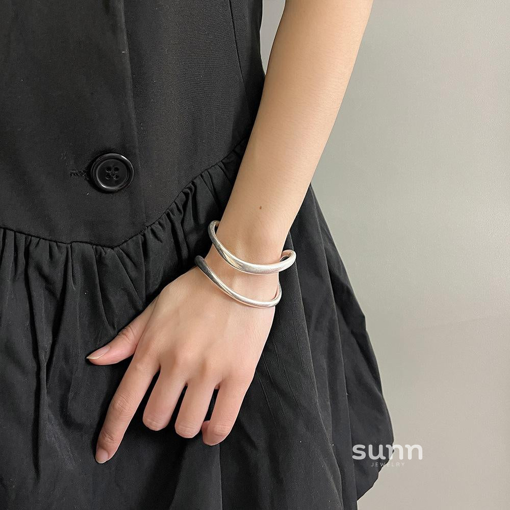 Brandy Corrugated Open Cuff [2OVQ5307]
