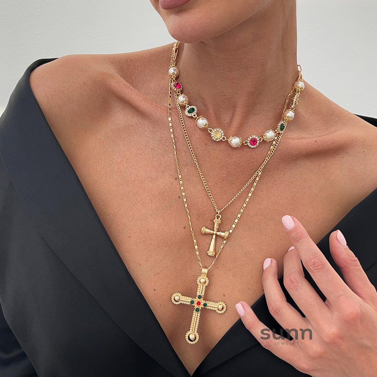 Brayla Layered Pearl Cross Necklace [PABJTQXU]