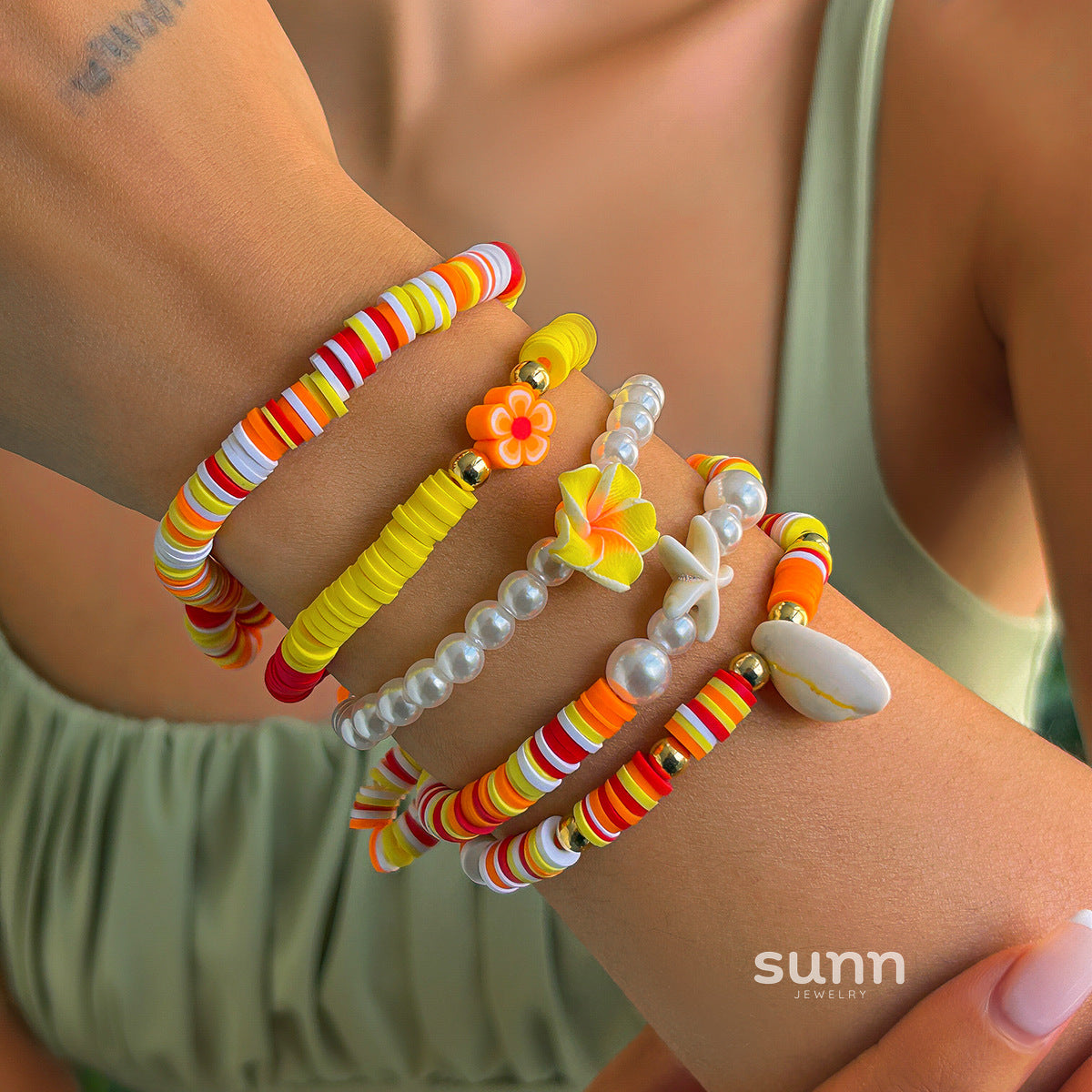 Brayley Beaded Shell Bracelet Set [VCL8FZJT]