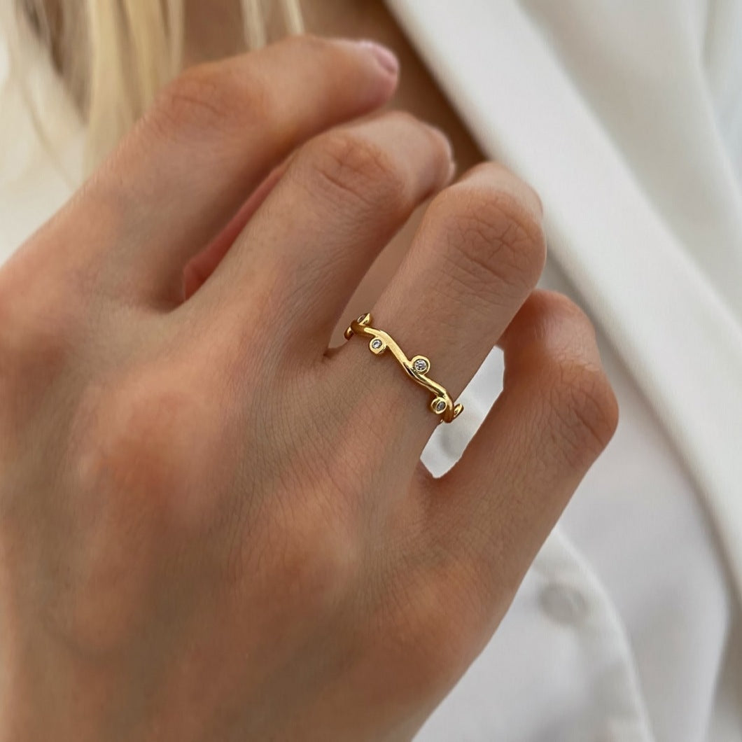 Brayley Leaf Diamond Open Ring [TO4G6LJO]