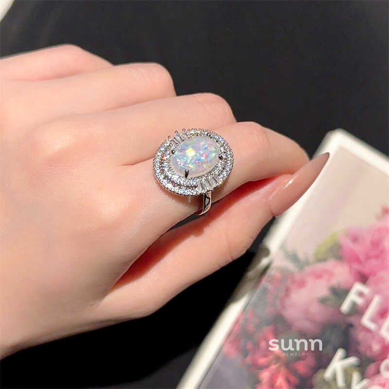 Brea Zircon Opal Halo Ring [JFV5JQ5D]