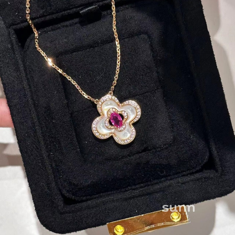 Breindy Rose Pearl Clavicle Necklace [FHDPCD3F]