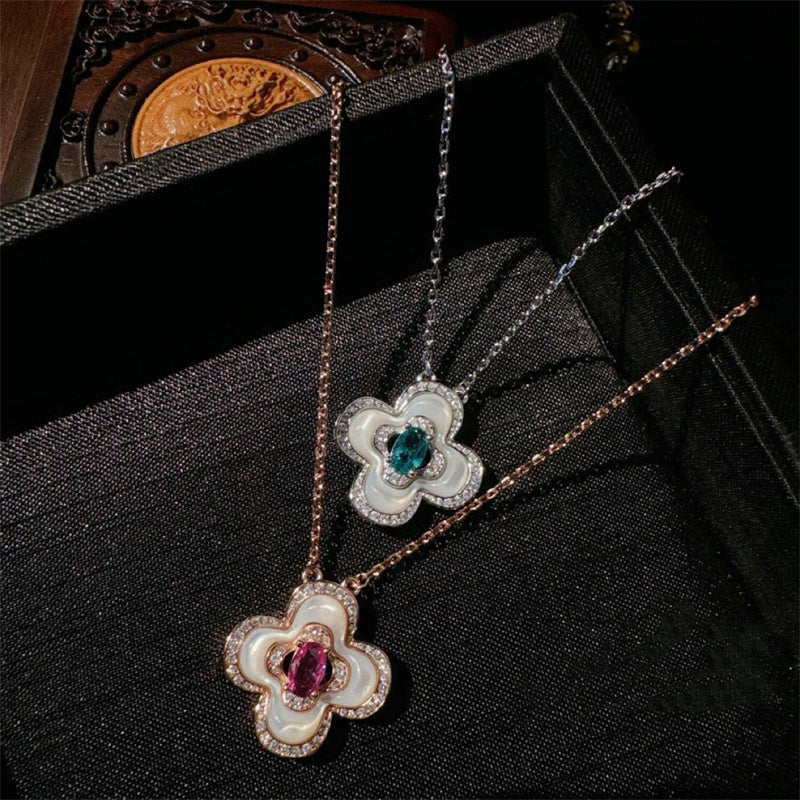 Breindy Rose Pearl Clavicle Necklace [UJ0FF9LZ]
