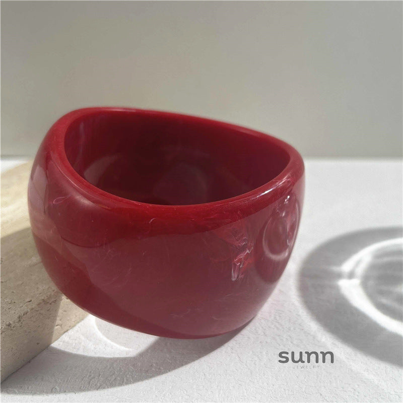 Brenlee Sculptural Resin Bangle [VGLRG831]