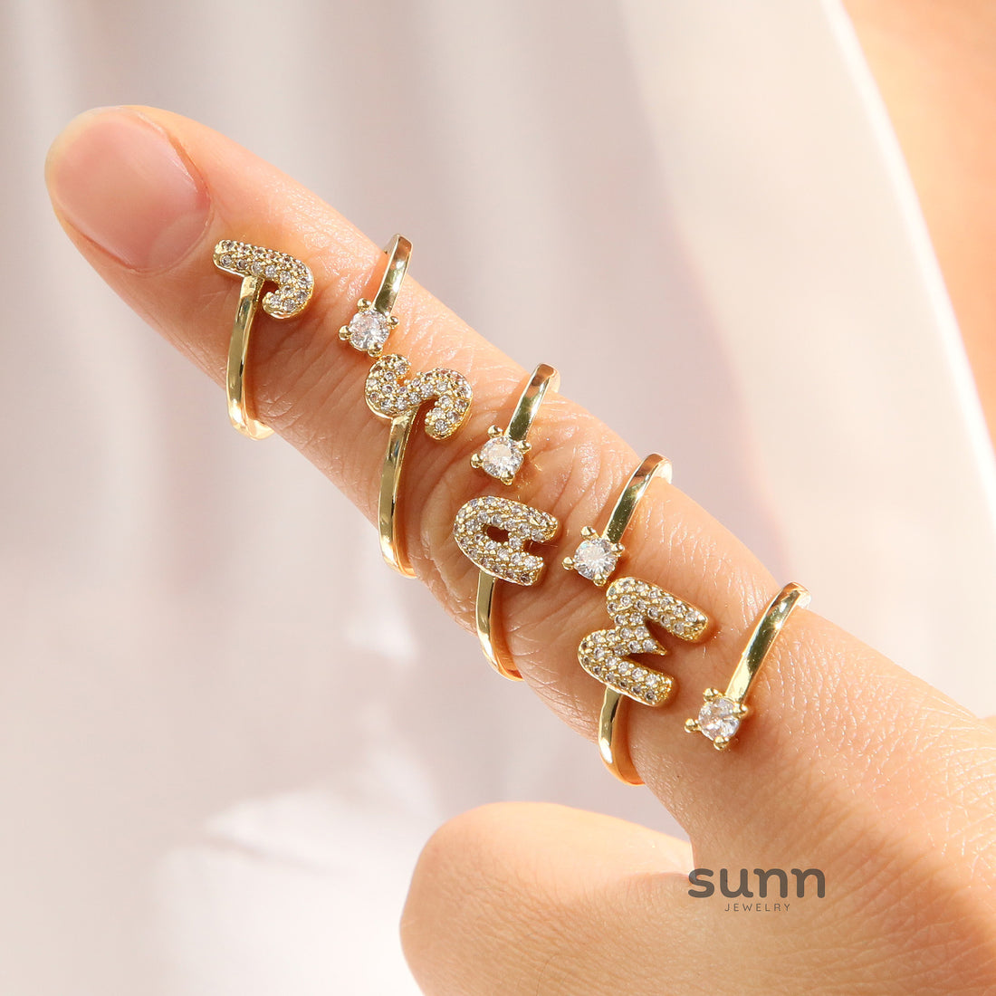 Brenna Bubble Initial Ring [GR39AB8I]