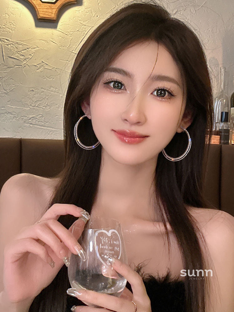 Bridget Dazzling Double Hoop Earrings [ZRHAET9E]