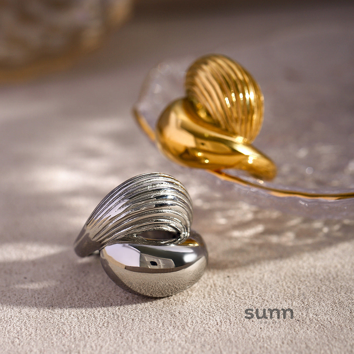 Briel Staggered Drop Ring [U3CMM8J3]