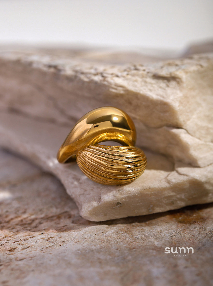 Briel Staggered Drop Ring [R3Y0J0YU]