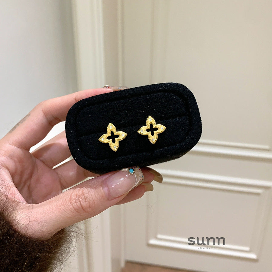 Briella Diamond Clover Set [YBIUUU5J]