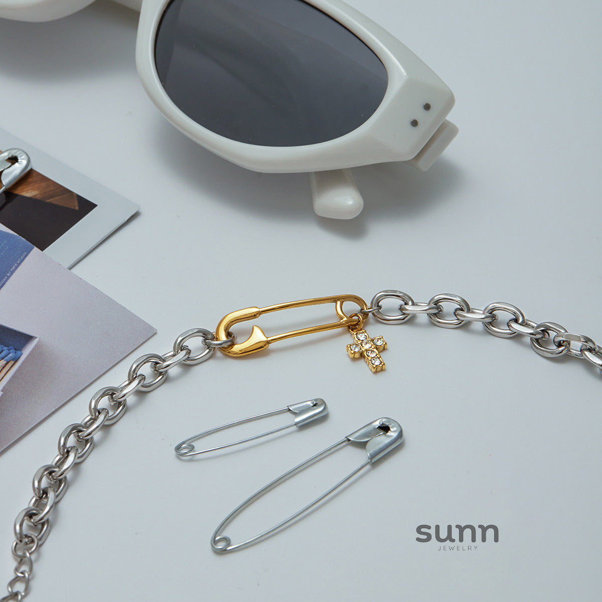 Brielle Paperclip Chain Bracelet [NSMQT9QH]