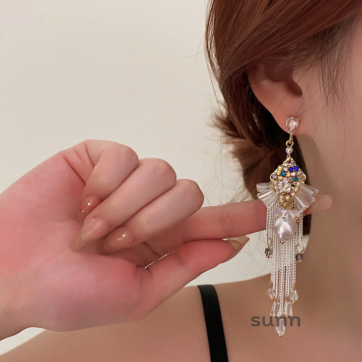 Brinlee Sparkling Tassel Earrings [4QKBMN7M]