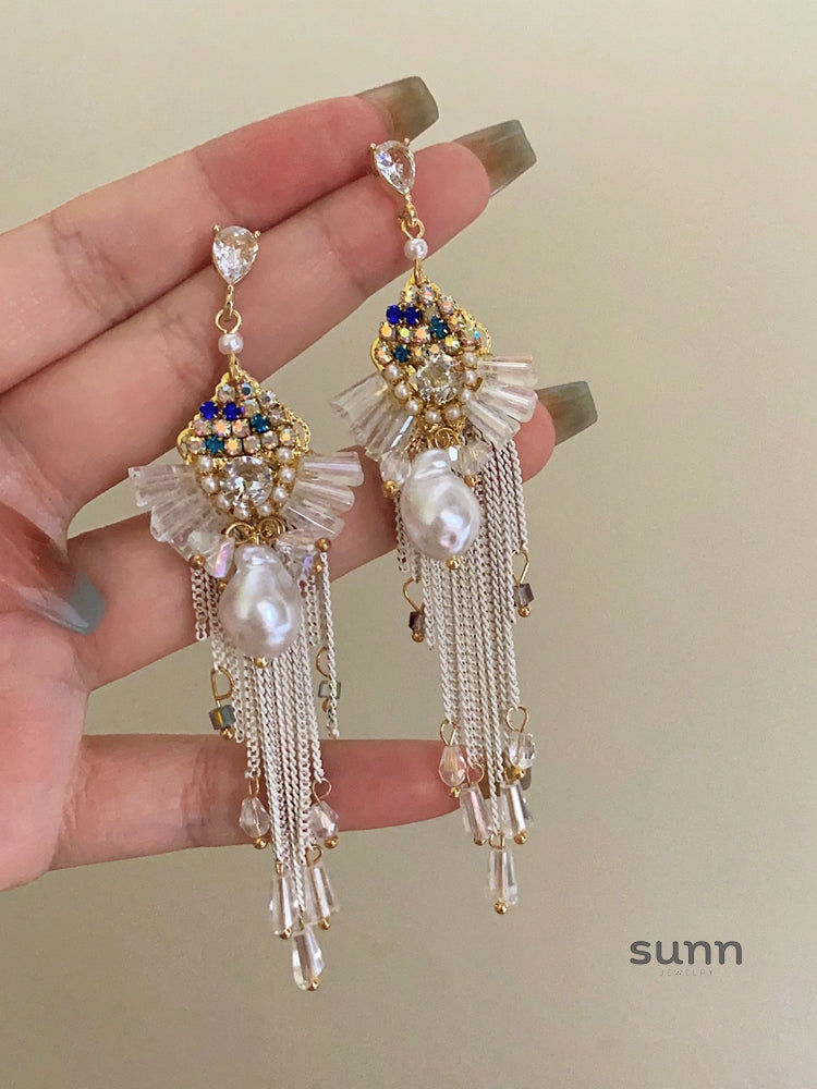 Brinlee Sparkling Tassel Earrings [X96C8FR2]