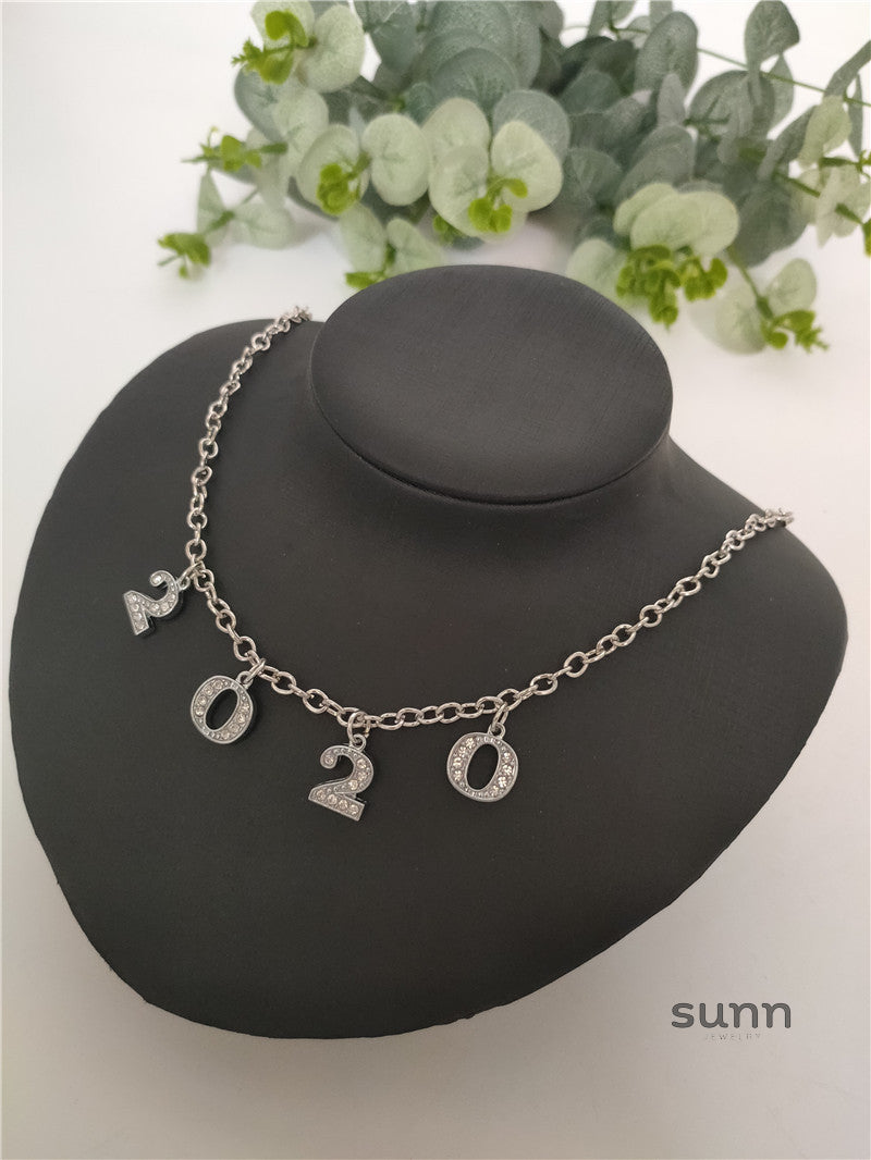 Britain Crystal Word Necklace [0PURL0NU]