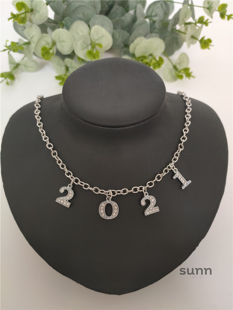 Britain Crystal Word Necklace [5JNGRKN5]