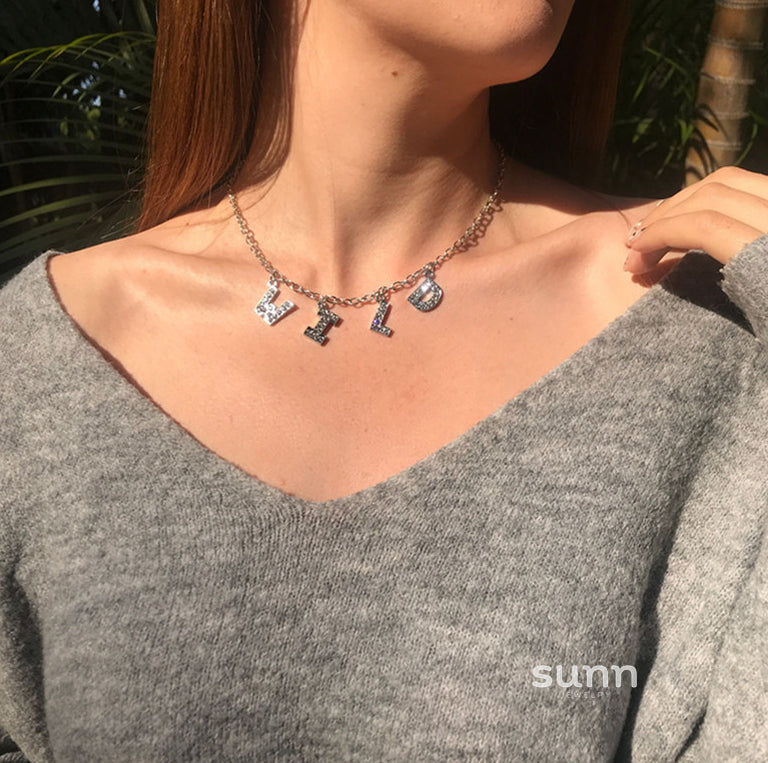 Britain Crystal Word Necklace [4R575RNH]
