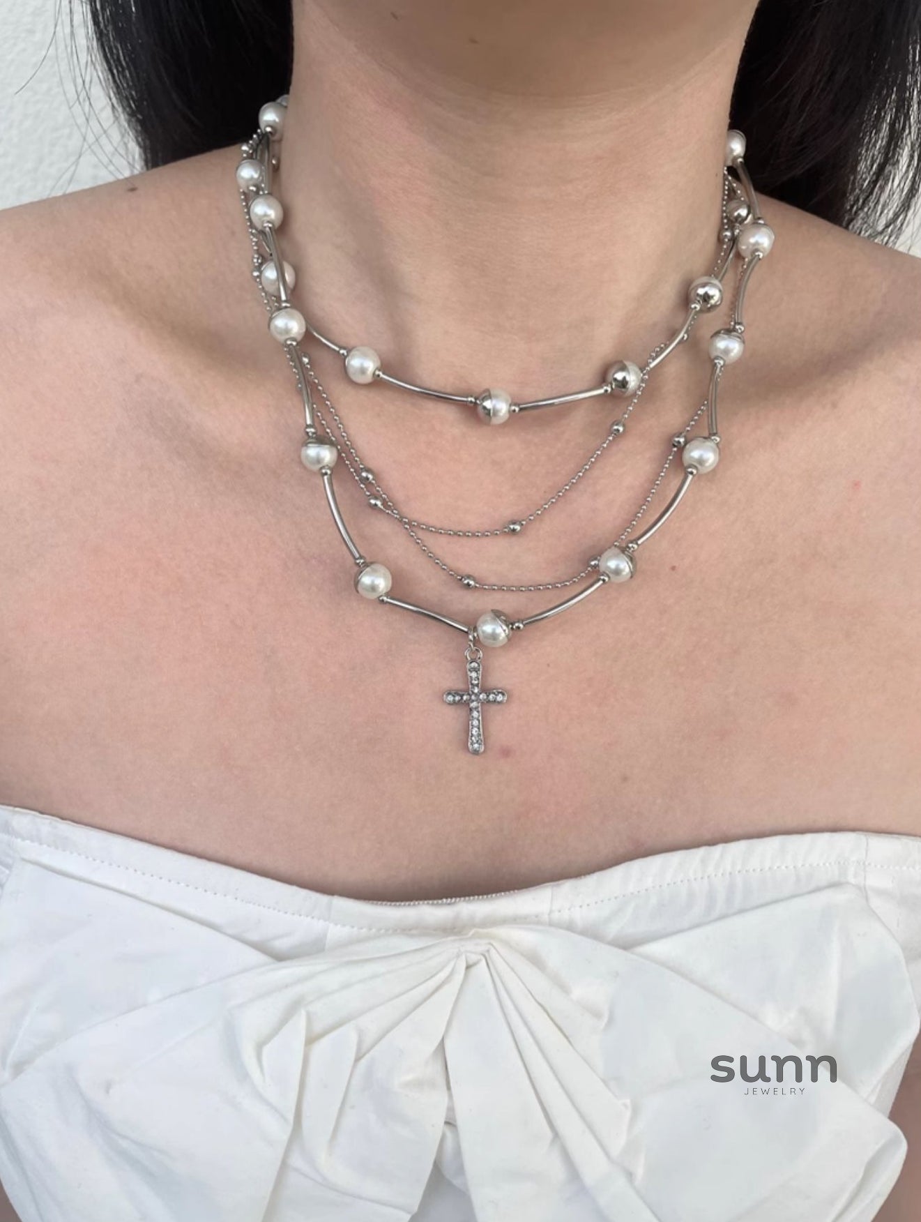 Britany Layered Pearl Cross Necklace [5AJ3A13L]