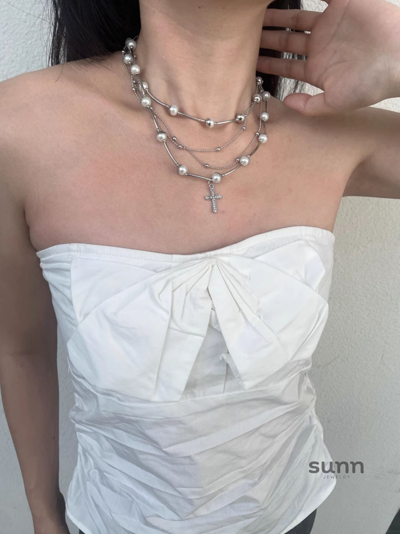 Britany Layered Pearl Cross Necklace [8PB31CCZ]