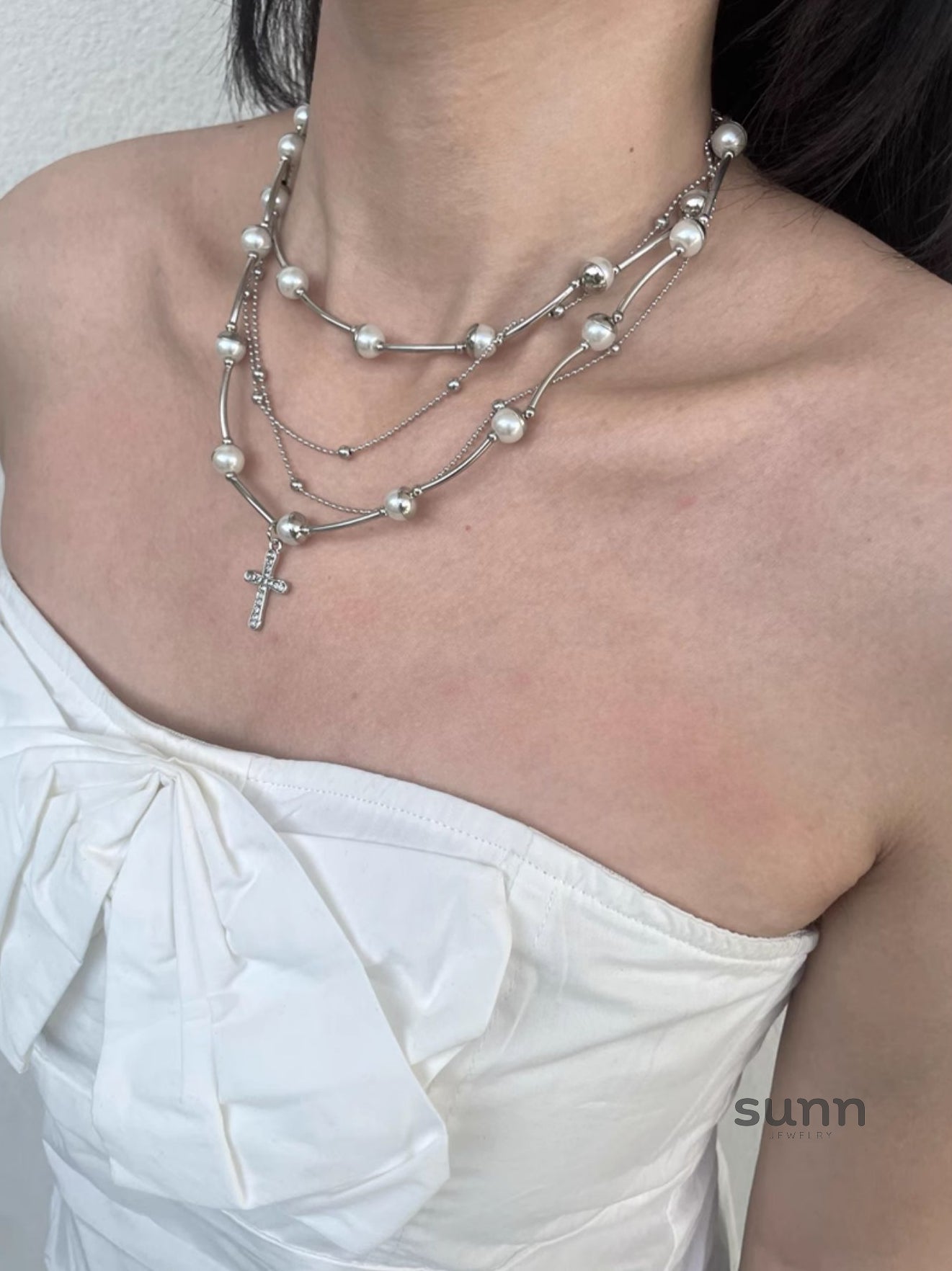 Britany Layered Pearl Cross Necklace [LXD5GCEU]