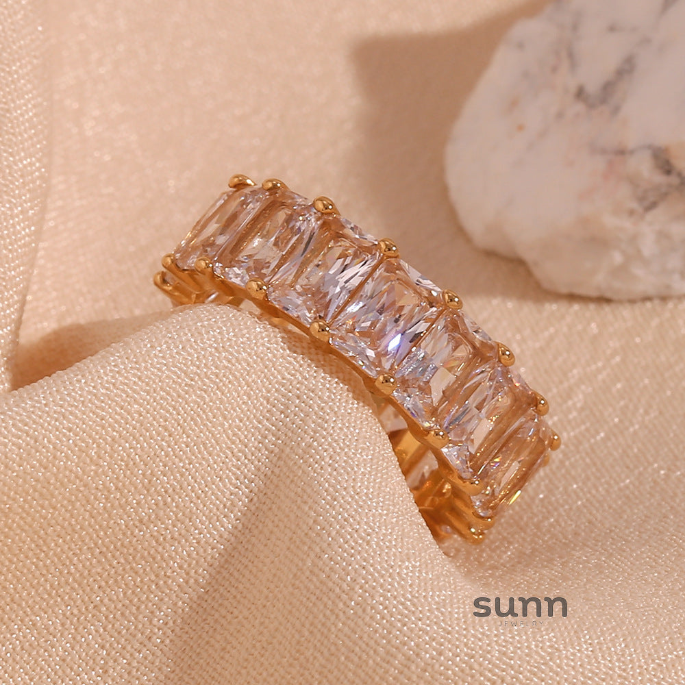 Bronwyn Square Zircon Ring [JPA8RV46]