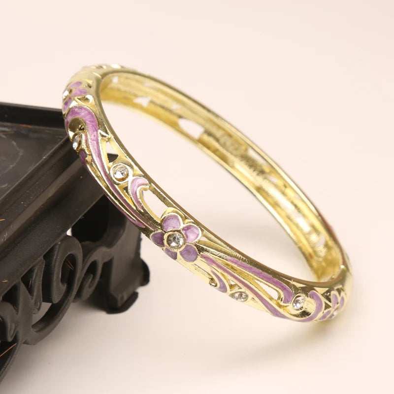 Brook Rhinestone Flower Bangle