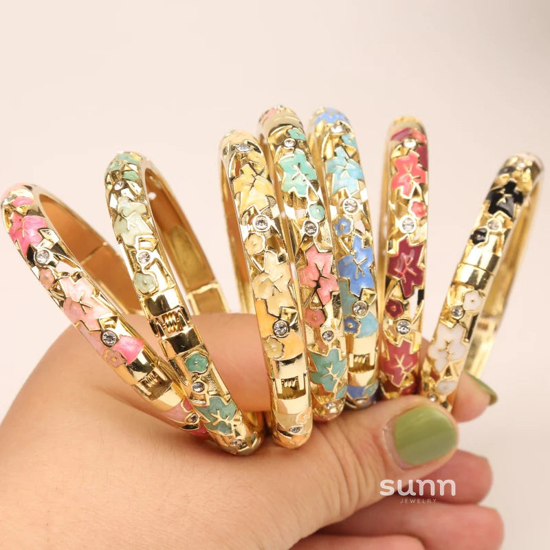 Brook Rhinestone Flower Bangle